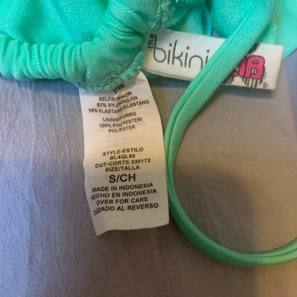 Bikini Lab Green Ruffled Bikini Size Small NWT - Picture 4 of 5